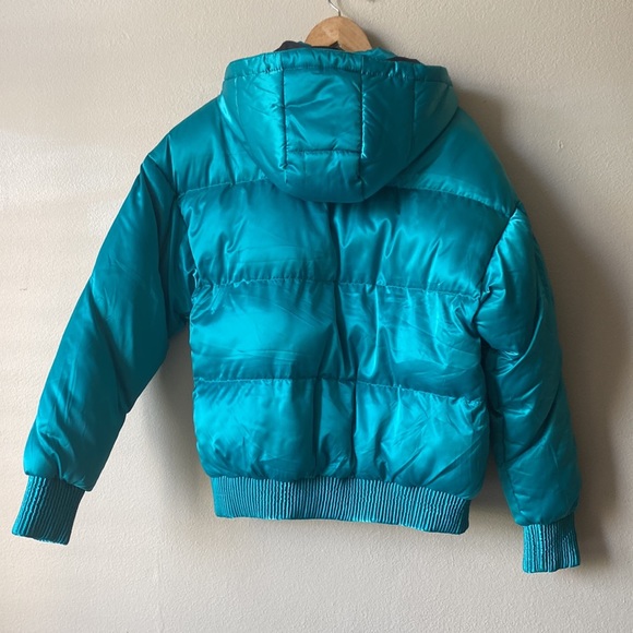 Pretty Little Things Green Satin Quilted Cuff Hem Puffer Jacket removable hood 6 - Picture 9 of 16